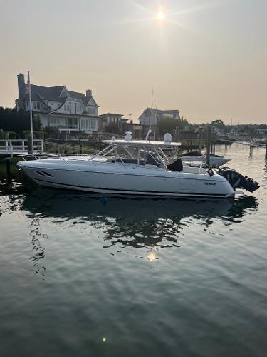 2010 Intrepid 400 Cuddy