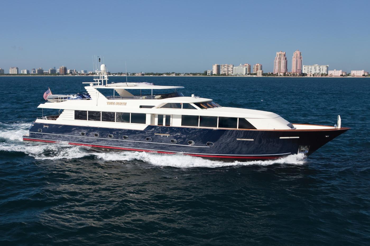 2000 Broward Raised Pilothouse