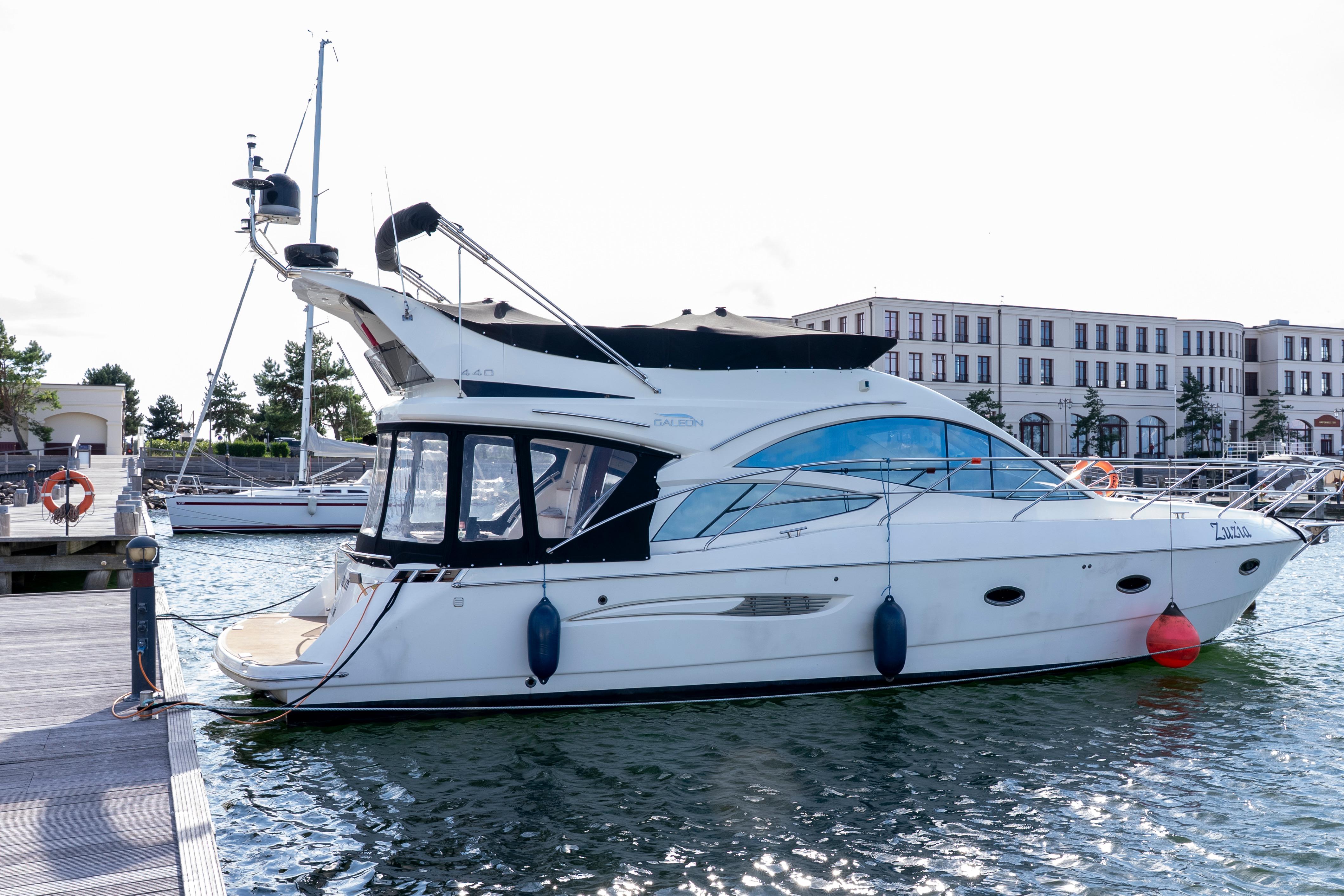 2009 Galeon 440 Fly
