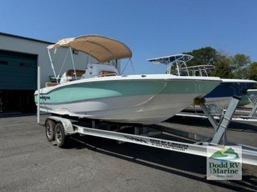 2025 NauticStar 211 Hybrid
