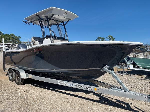 2018 Sea Fox 248 Commander