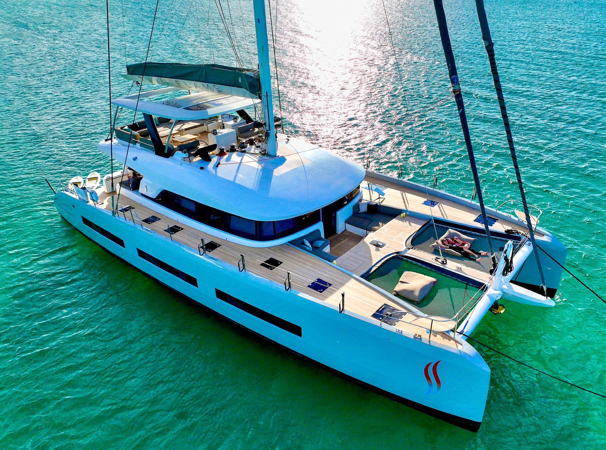 Lagoon Seventy 7