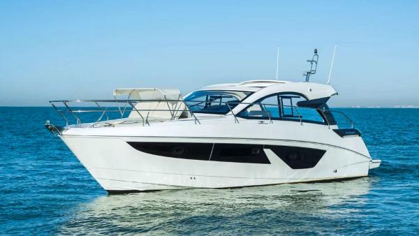 2022 Beneteau Gran Turismo 41