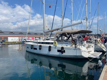 2023 Bavaria C42 STYLE