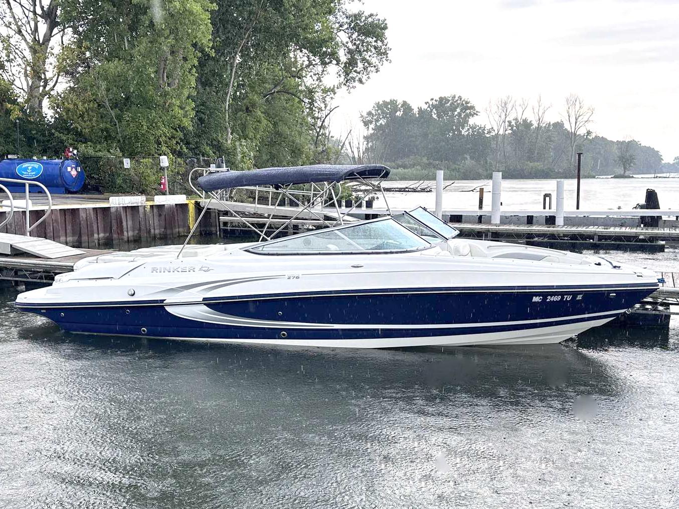 2015 Rinker 276 Captiva Bowrider