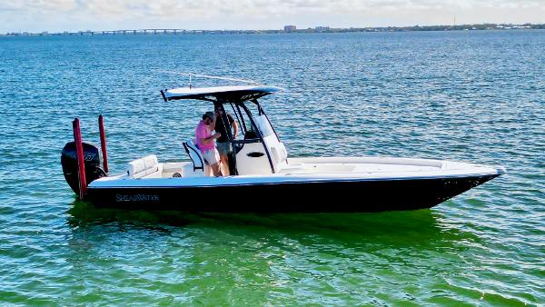 2018 Shearwater Boatworks 270 Center Console
