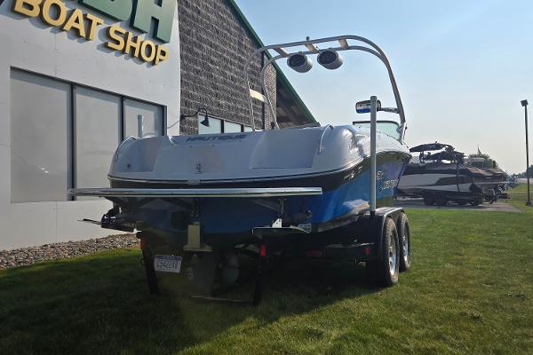 2008 Nautique Crossover 211