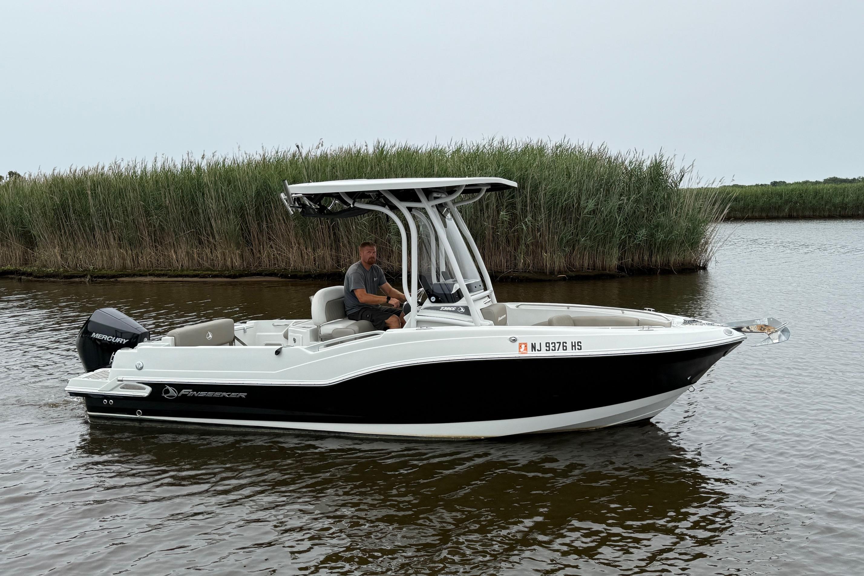 2023 Finseeker 230 CC