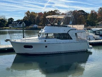2023 Beneteau Swift Trawler 35