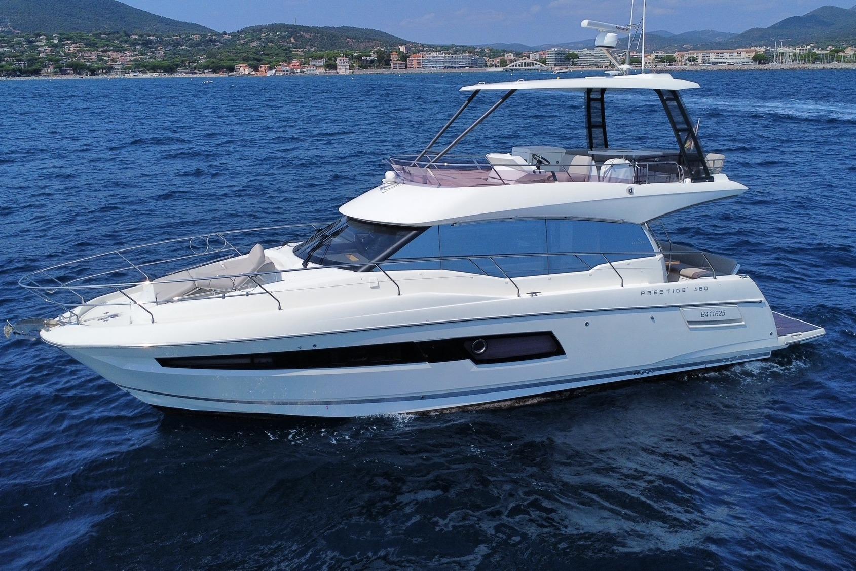 2021 Prestige 460
