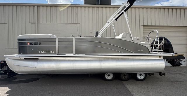 Harris 210 Cruiser