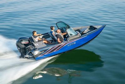 Lowe FS 1700 Boat
