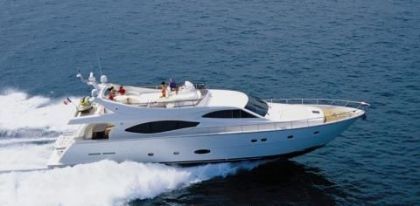 1999 Ferretti Yachts 680