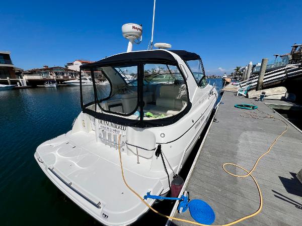 Cruisers Yachts 3375 Esprit