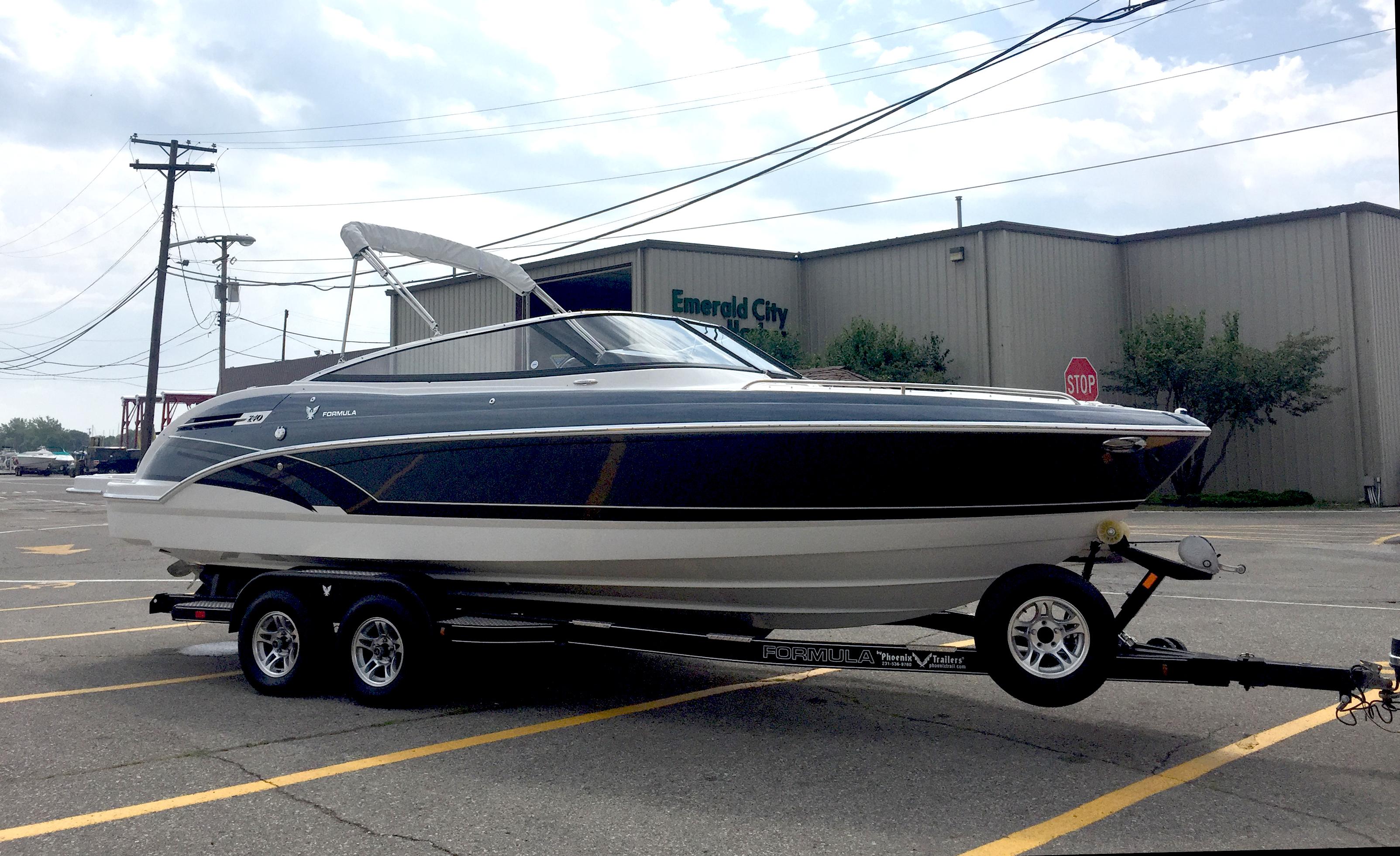 2016 Formula 240 Bowrider