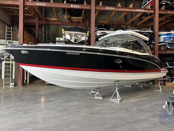 Formula 350 Crossover Bowrider