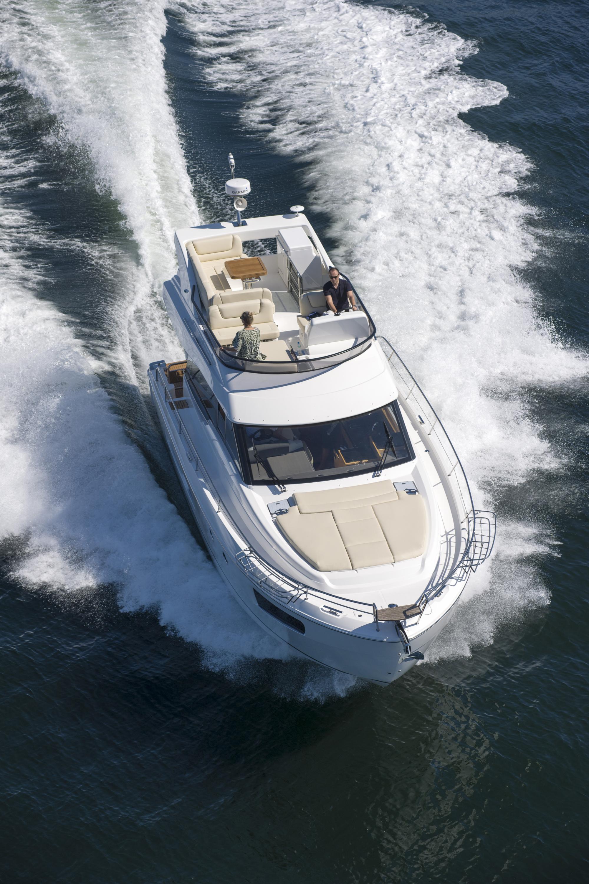 2024 Bavaria Virtess 420 Fly