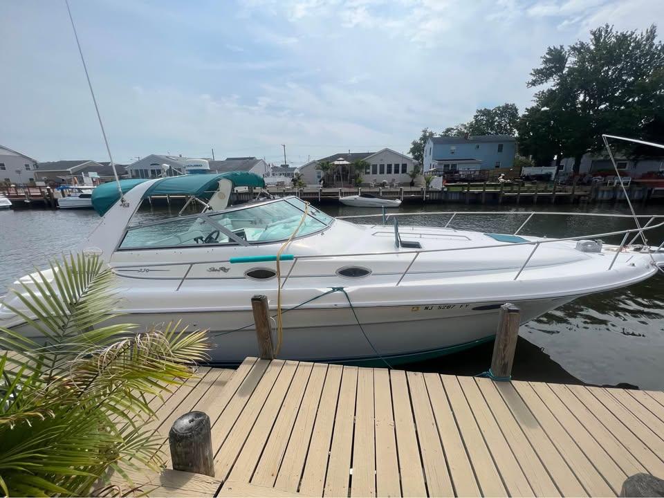 1995 Sea Ray 330 Sundancer