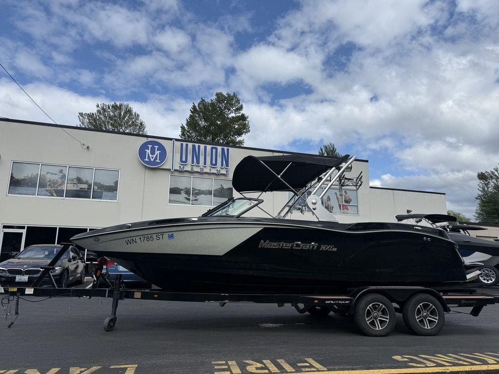 2019 MasterCraft NXT22