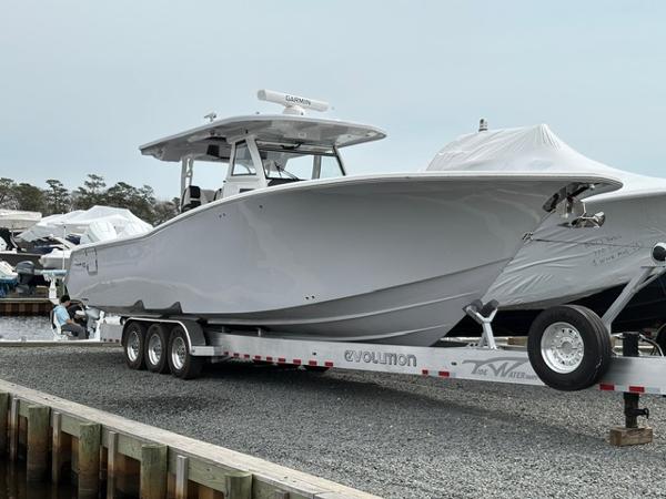 2025 Tidewater 380 CC Adventure