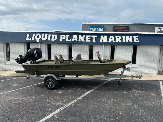 2025 Lund Predator 1760 SC