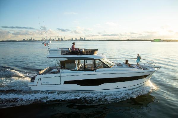 Jeanneau 1295 FLY
