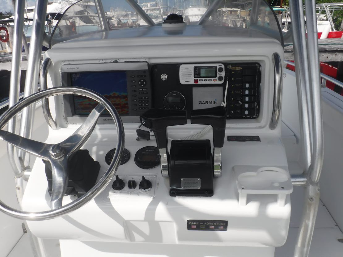 2004 Glacier Bay 2600