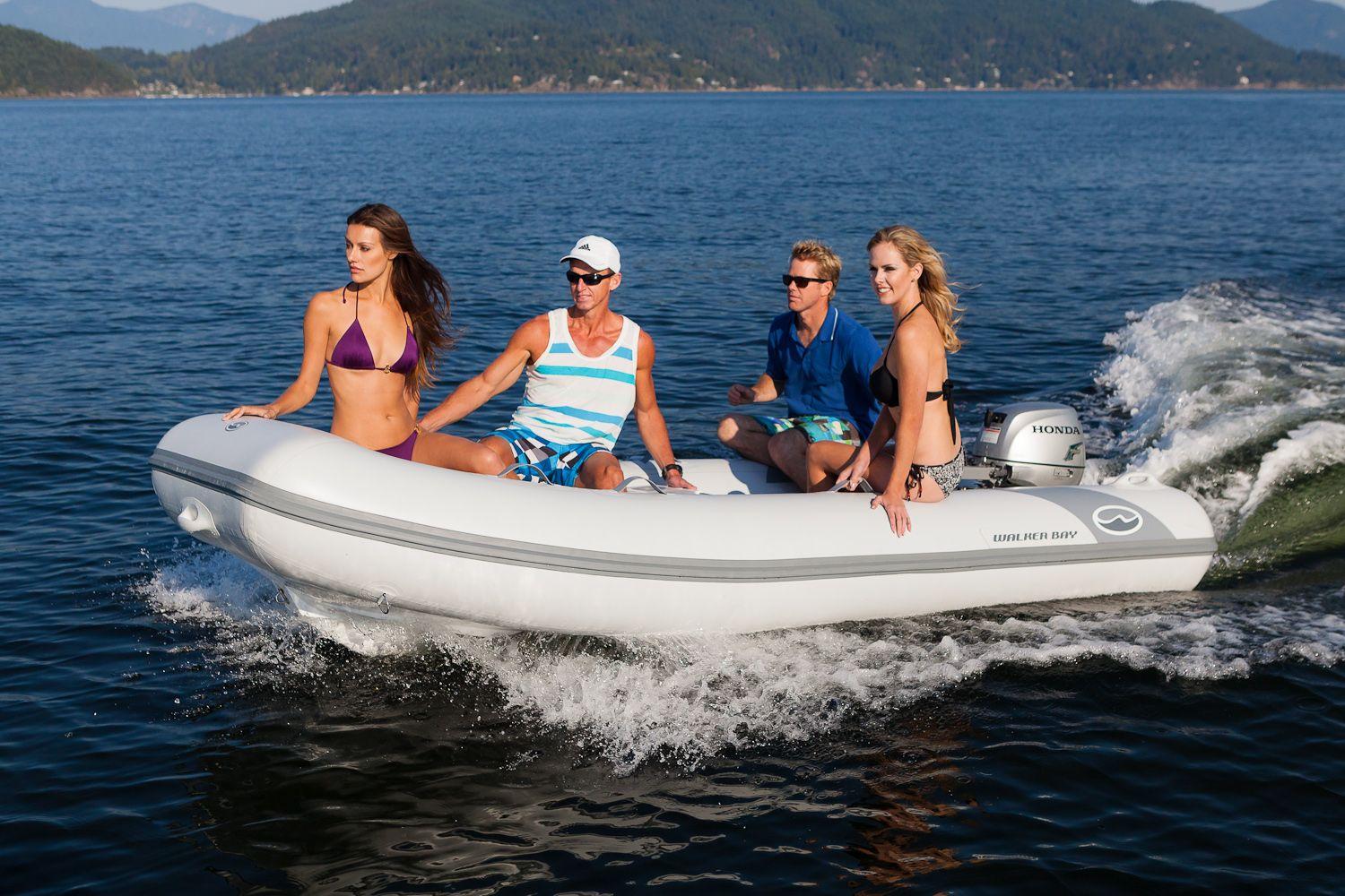 Walker Bay Boat image