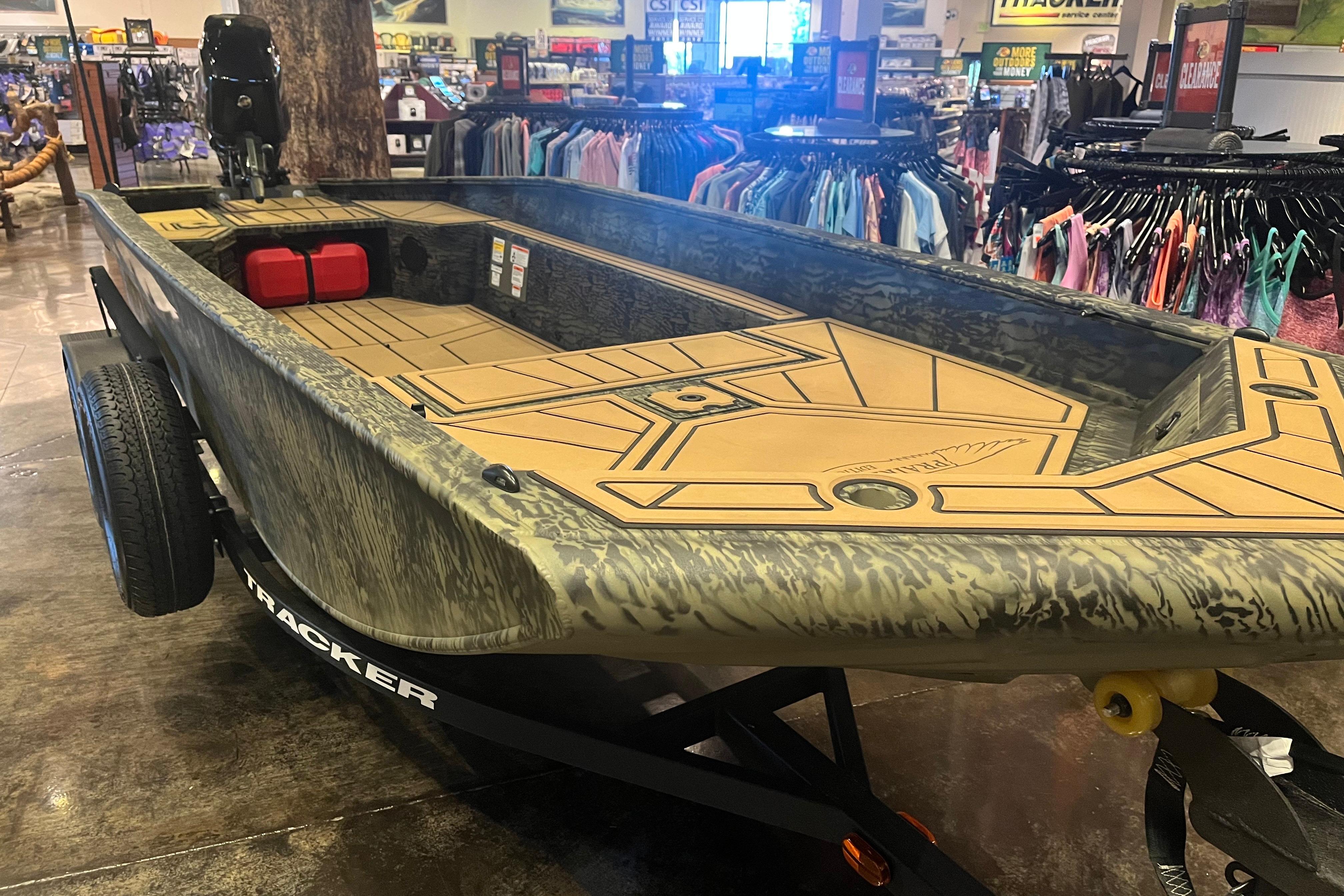 2026 Tracker Grizzly 1650 T Prairie Wings Edition