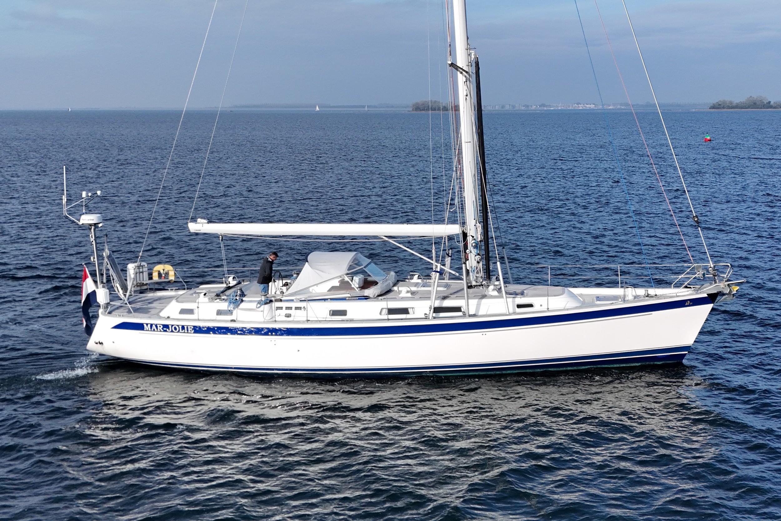 2008 Hallberg-Rassy 54