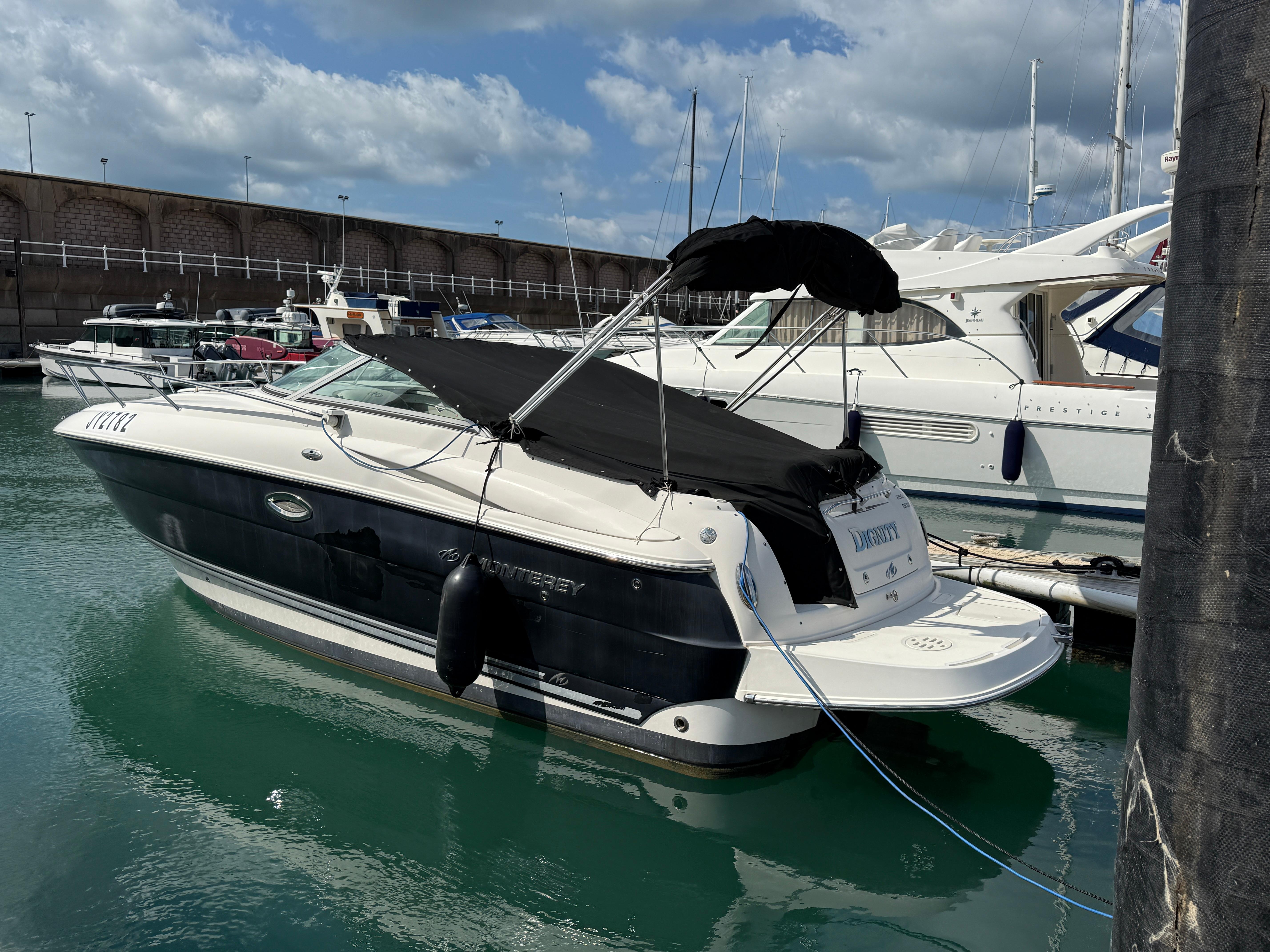 2004 Monterey 250 Cruiser