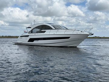 2022 Fairline Targa 53 OPEN