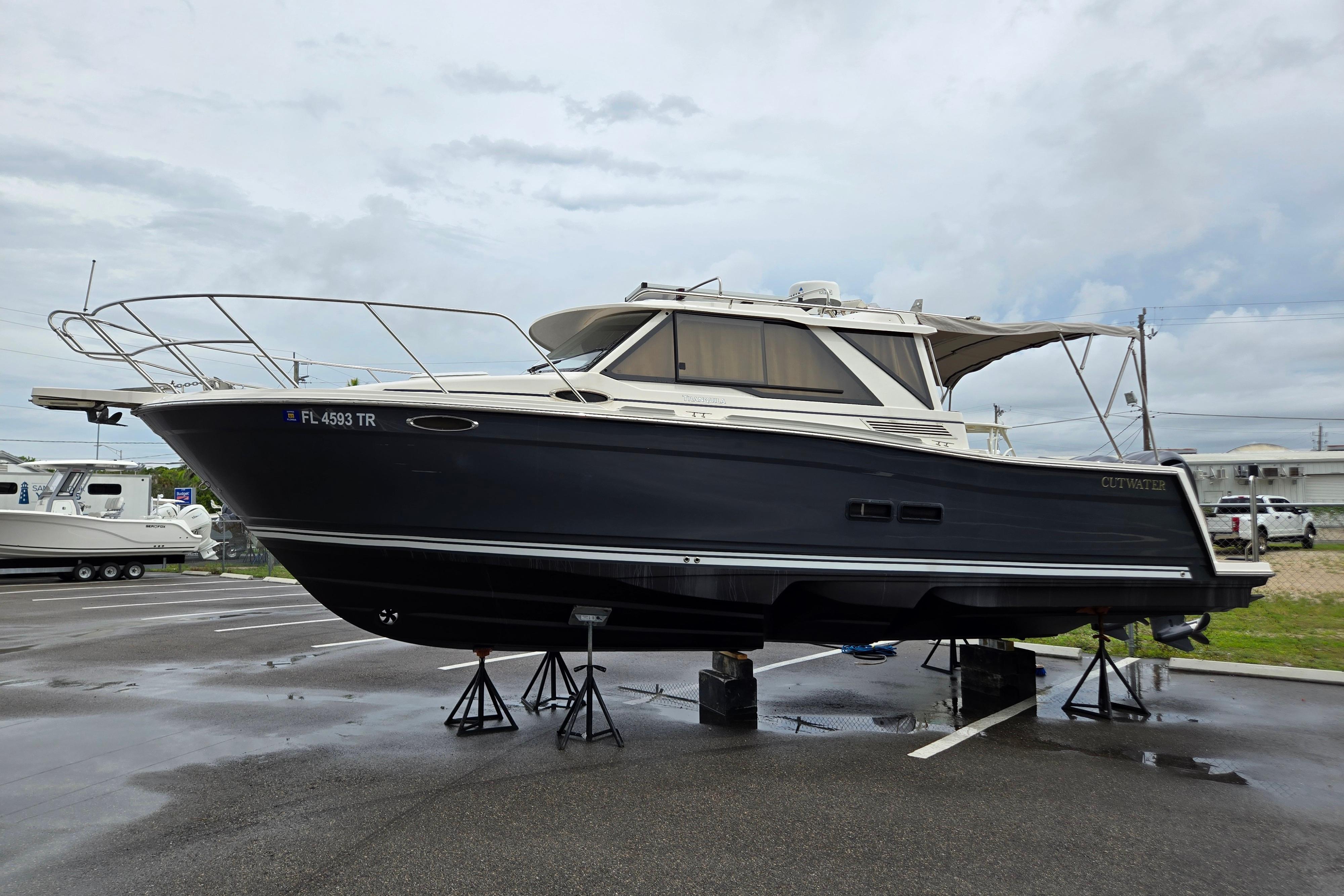 2023 Cutwater C-288 Coupe