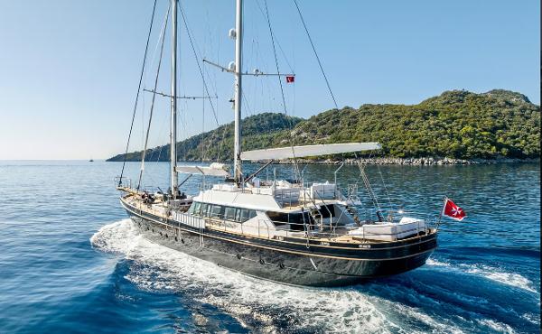 2013 Custom Sailing Yacht