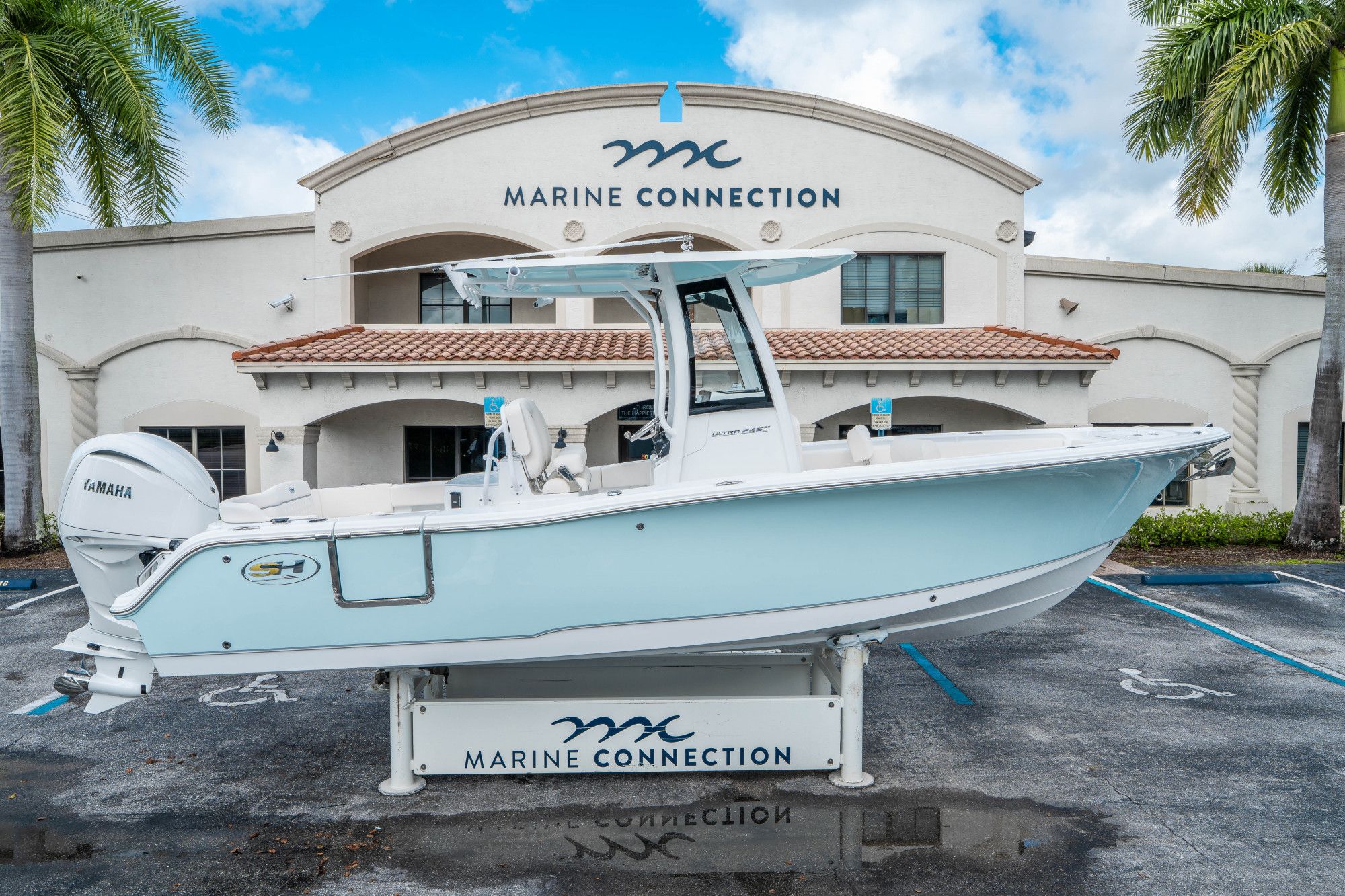 2026 Sea Hunt Ultra 245 SE