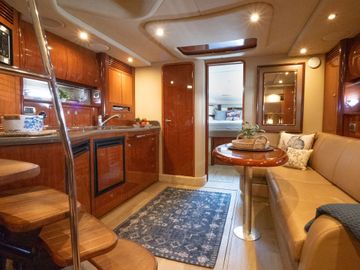 2004 Sea Ray 390 Sundancer