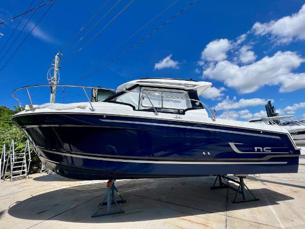 2024 Jeanneau NC 795 Weekender S2