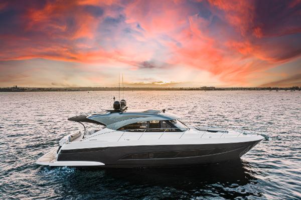 2022 Riviera 4800 Sport Yacht