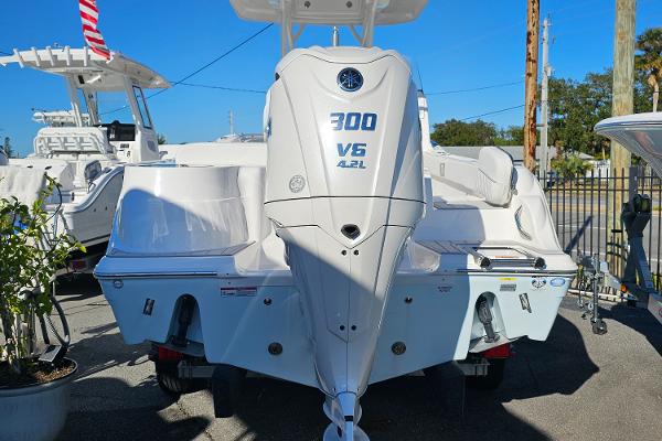 2025 Sea Fox 248 Side Console