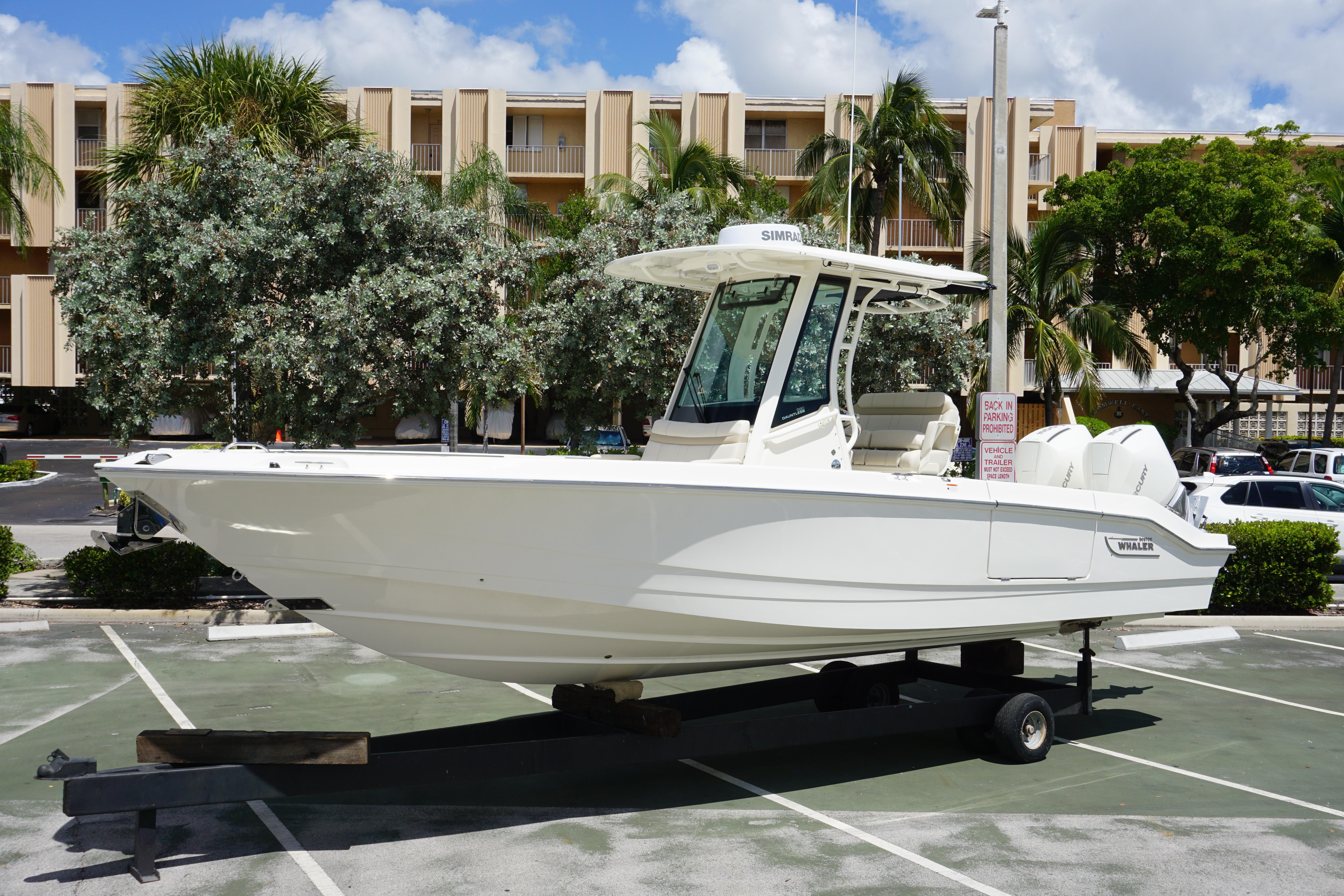 2026 Boston Whaler 280 Dauntless