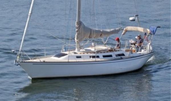 1982 Catalina 38