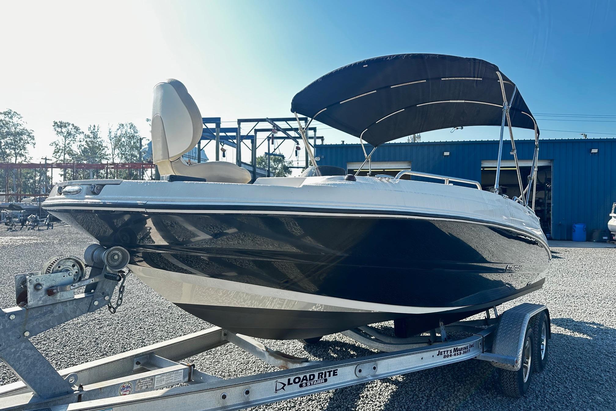 2016 Stingray 192 SC Bowrider