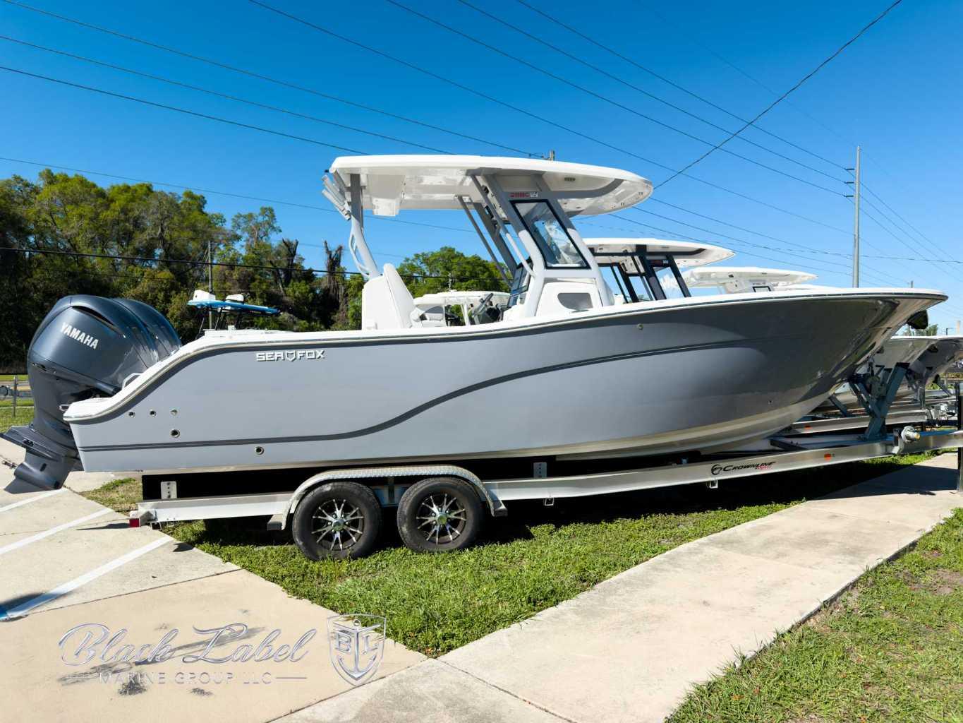2025 Sea Fox 288 Commander