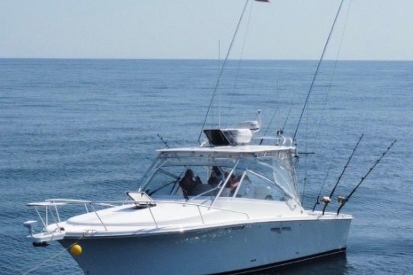 2011 Luhrs 30 Open