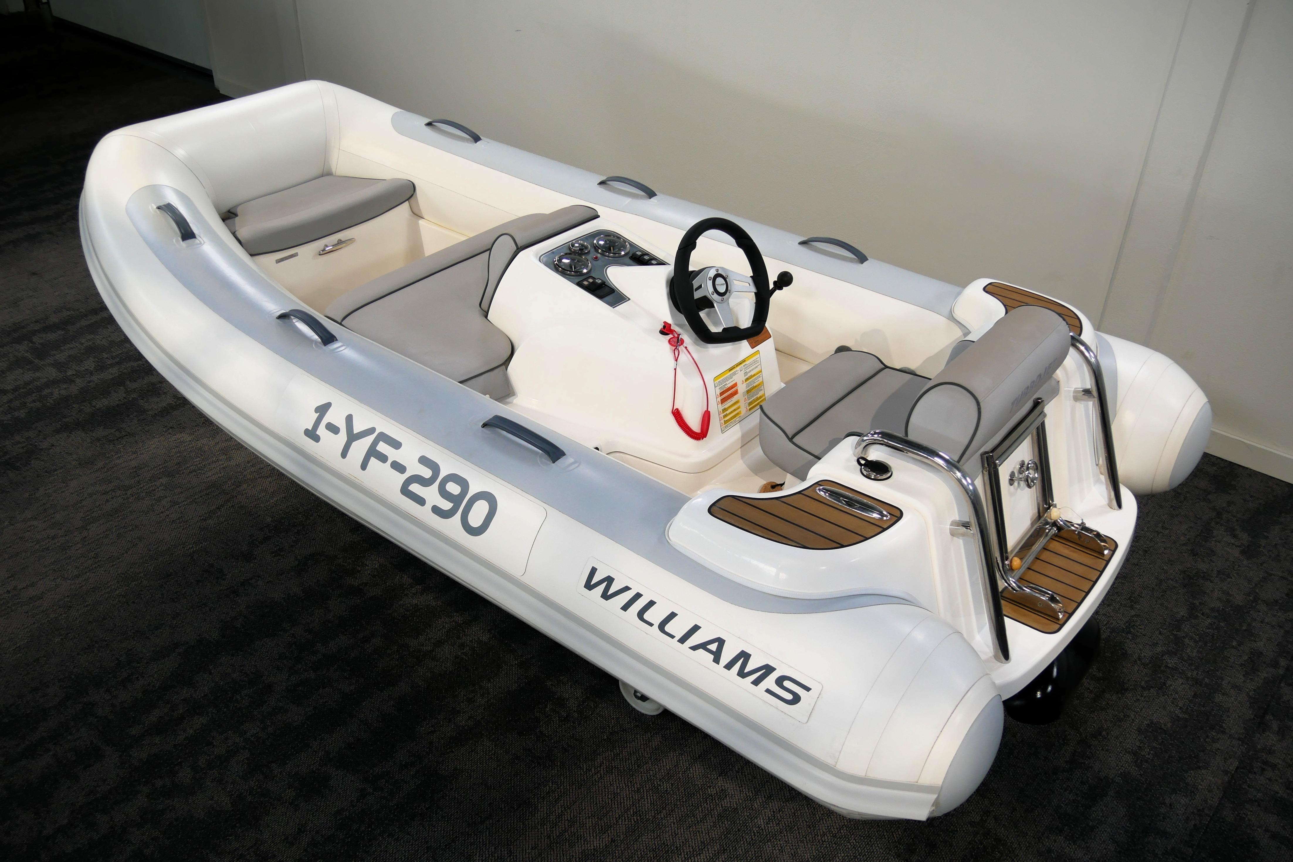 2013 Williams Jet Tenders Turbojet 325