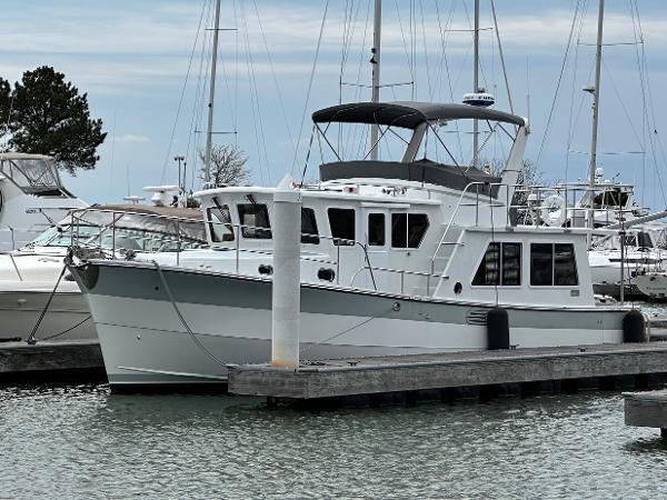 2023 Helmsman Trawlers 43E PILOTHOUSE