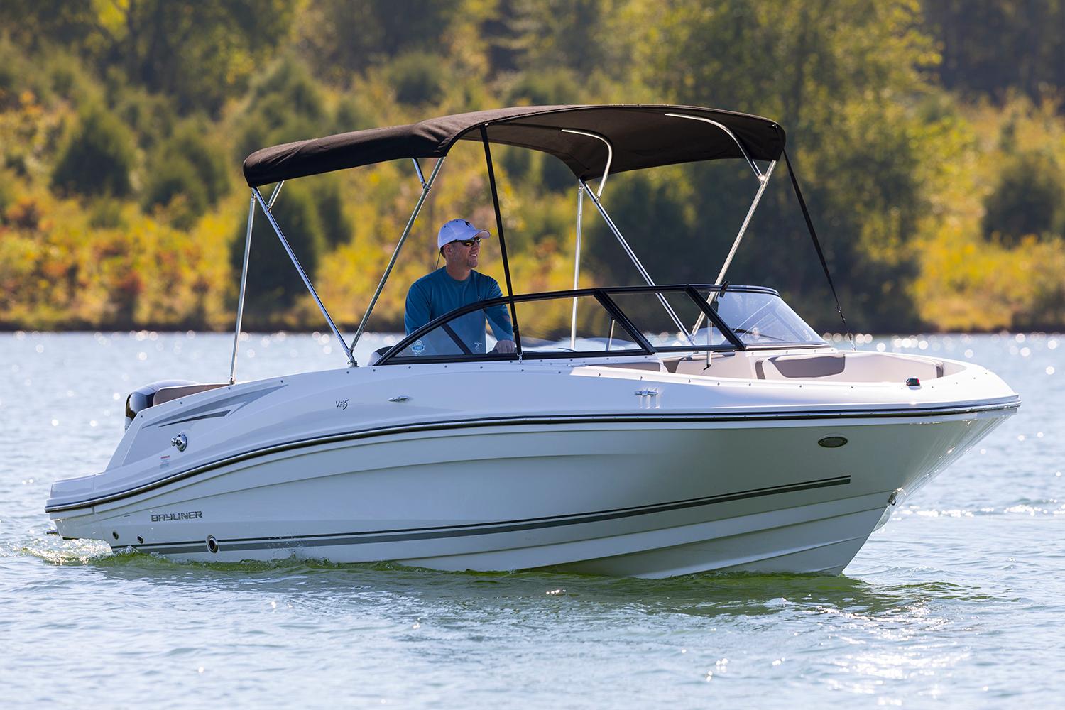 Bayliner Boat image