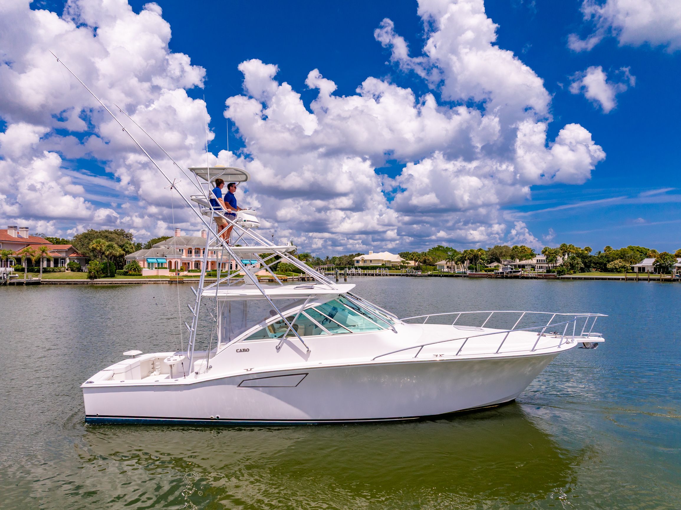2003 Cabo 40 Express
