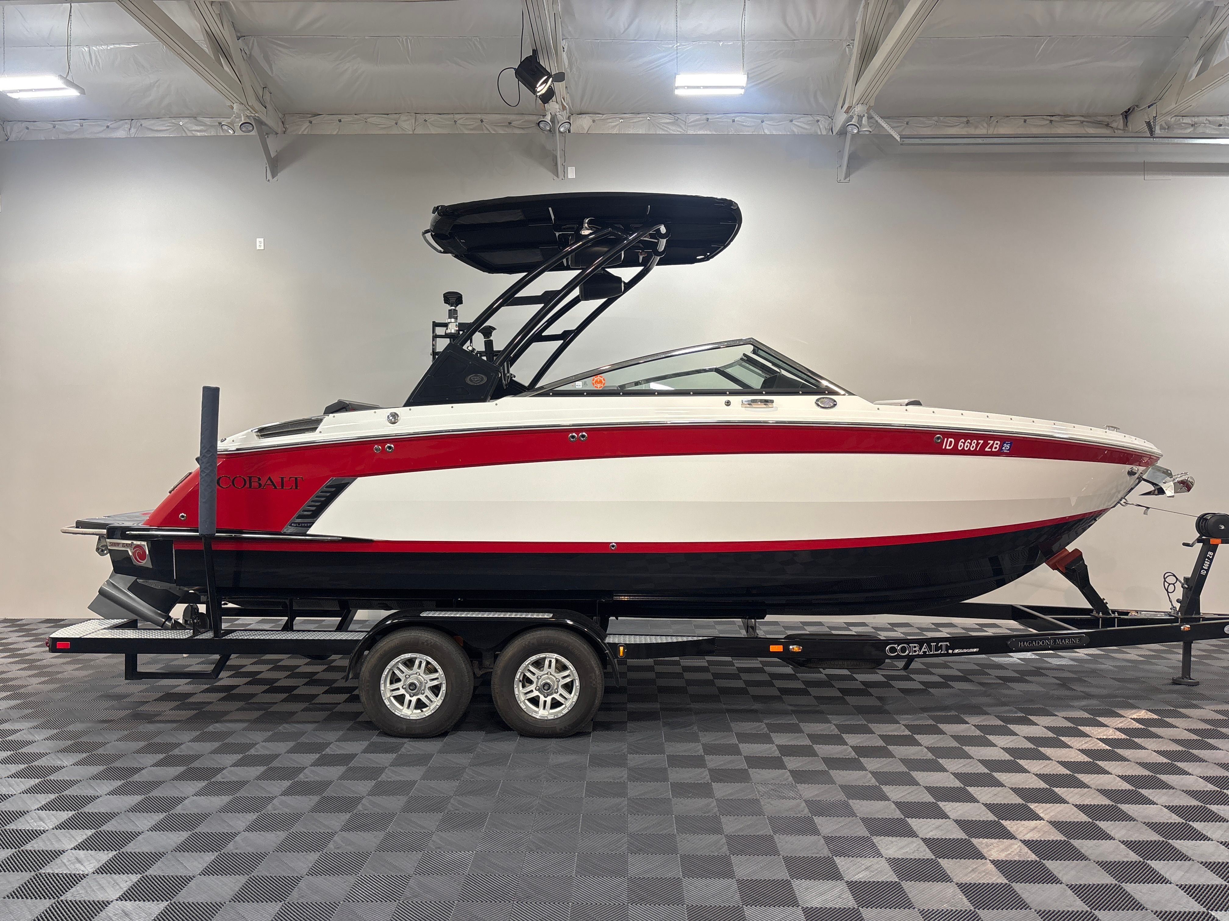2022 Cobalt R6 Surf