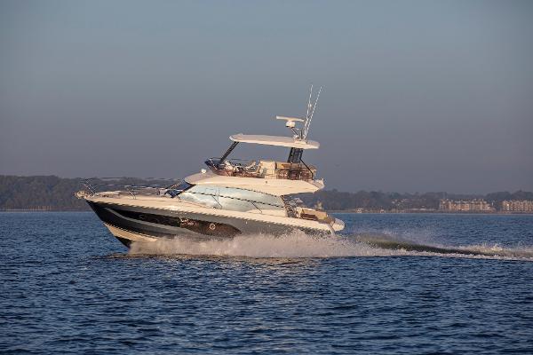2025 Prestige 420